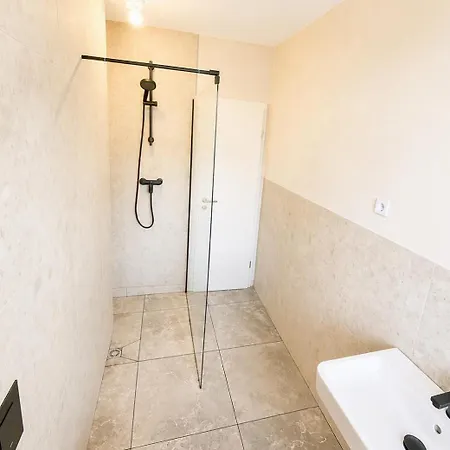 Luxuriöses In Fulda, Ruhige Lage, Garten, 3 Schlafzimmer, Bis 8 Gäste Fulda