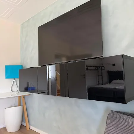 Luxurioeses In Fulda, Ruhige Lage, Garten, 3 Schlafzimmer, Bis 8 Gaeste * Fulda